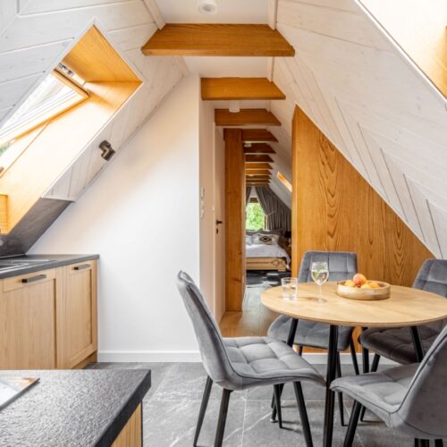 Willa Maja- apartament Poddasze 6